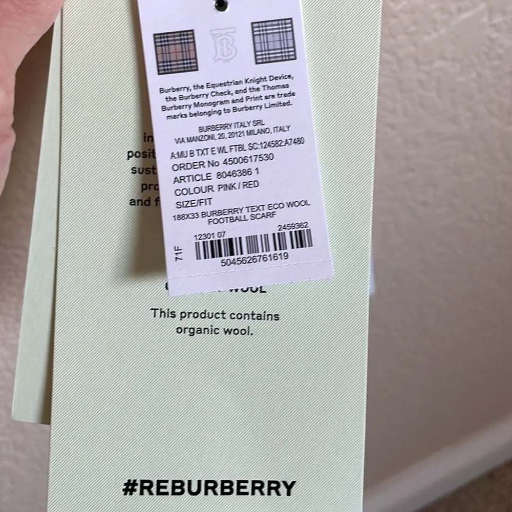 Burberry Logo Wool Scarf - Brand New with Tags - Picture 4 of 7
